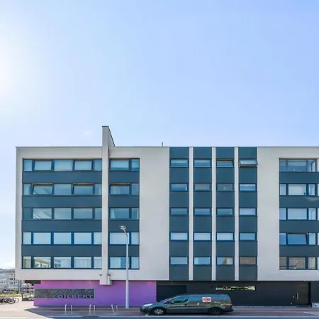 Apartamento Modern, Mooi En Stijlvol App Vlakbij Winkelstraat *